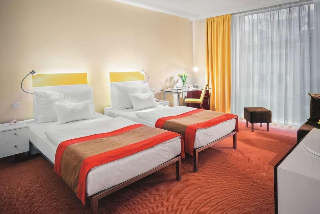 Hotel Vienna House By Wyndham Andel's 4*